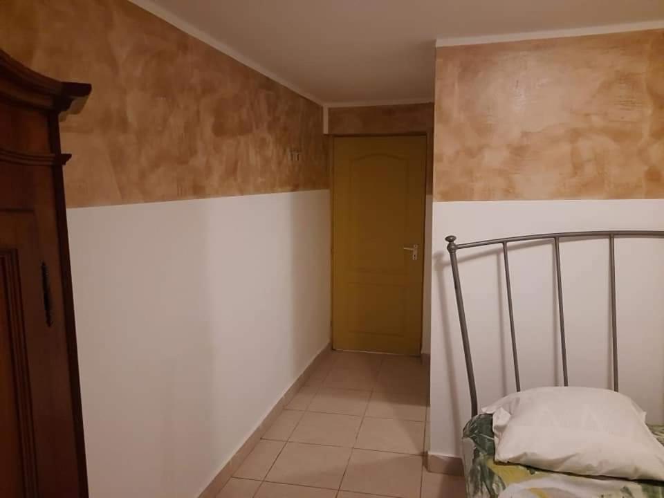 Alfredo Hostel Craiova Exteriér fotografie